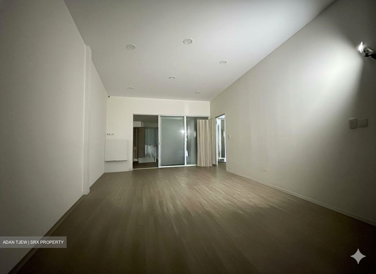 Sembawang Hills Estate (D20), Shop House #515786941